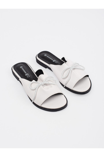 Colore bianco Pantofole płaksie con un fiocco 2