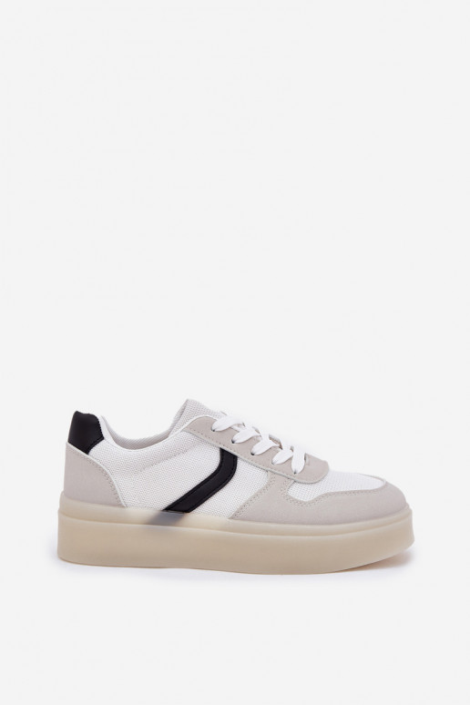 Basso Scarpe modello sneakers Femminile con una piattaforma Colore bianco Telmira