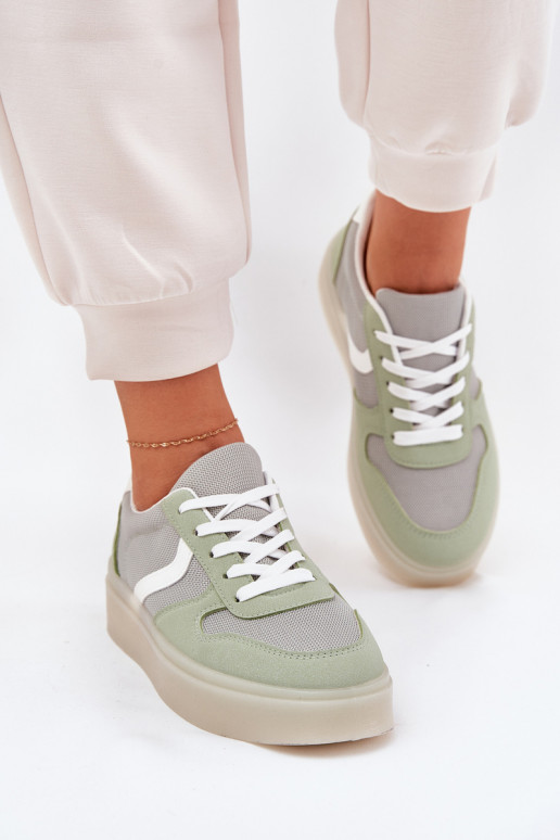Basso Scarpe modello sneakers Femminile con una piattaforma colore verde Telmira