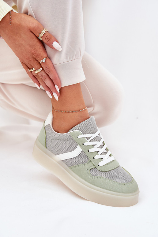 Basso Scarpe modello sneakers Femminile con una piattaforma colore verde Telmira