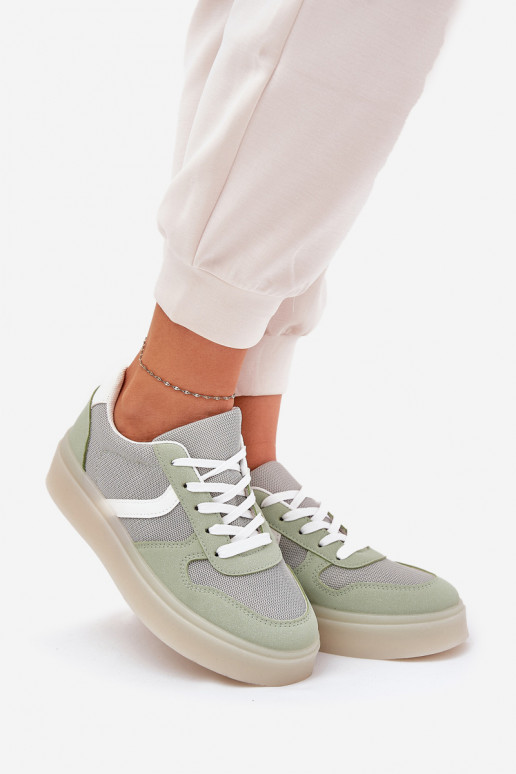 Basso Scarpe modello sneakers Femminile con una piattaforma colore verde Telmira
