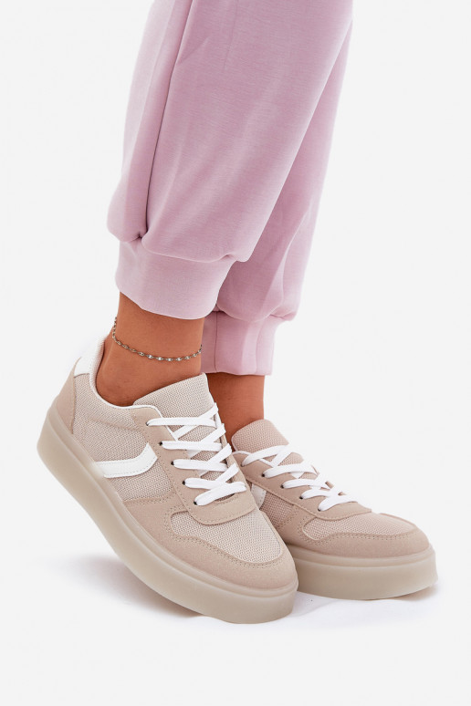 Basso Scarpe modello sneakers Femminile con una piattaforma beige Telmira