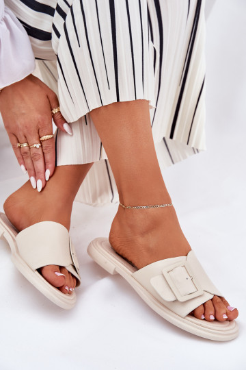 Pantofole in pelle Femminile con fibbie D&A SJ2302-01 beige