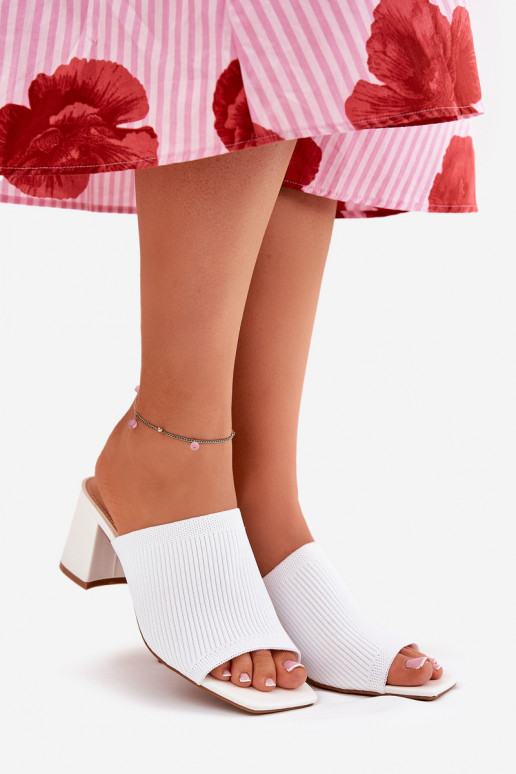 Pantofole da donna con i tacchi Typu Słupek Colore bianco INenilan