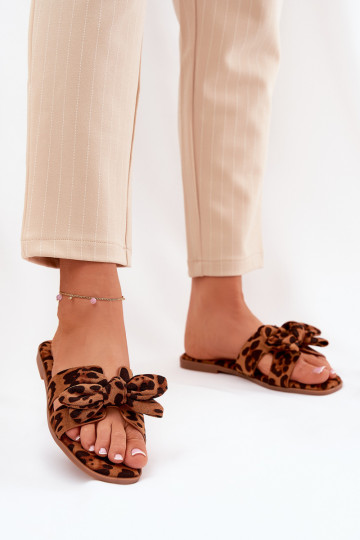 isoscele Pantofole da donna con nastri con motivi di pelliccia di leopardo colore marrone Tobin 2