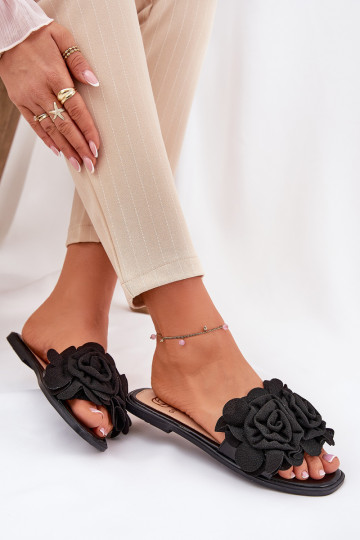 Pantofole da donna con tacchi larghi Con decorazionii con motivi florealiami colore nero Misorsse