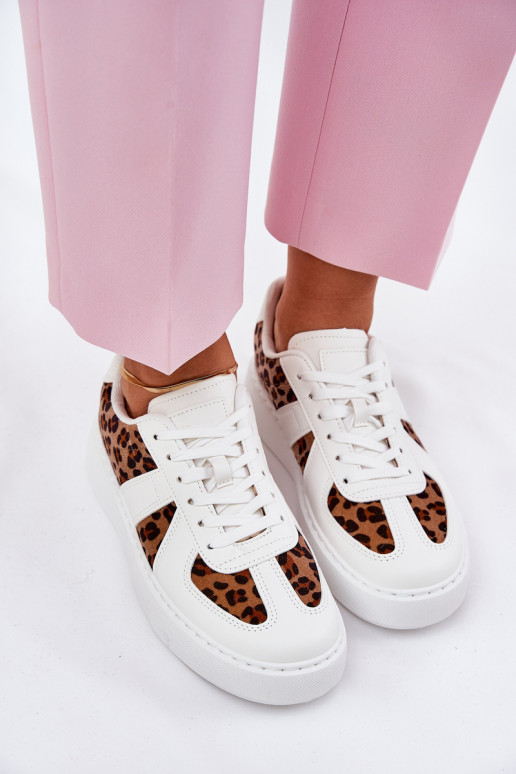 Scarpe modello sneakers Femminile e scritti con una piattaforma Colore bianco Abilitatotivira