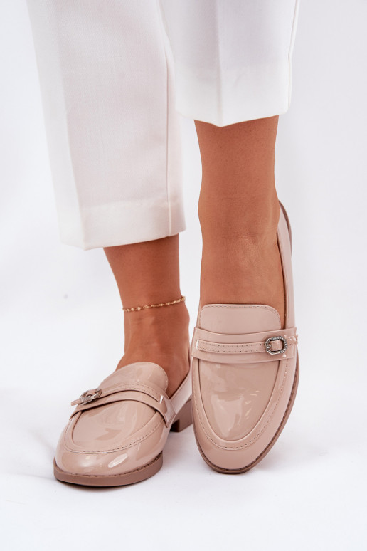 Mocassini laccati Femminile decorare con fibbie beige Mollan Mocassini laccati Femminile decorare con fibbie beige Mollan