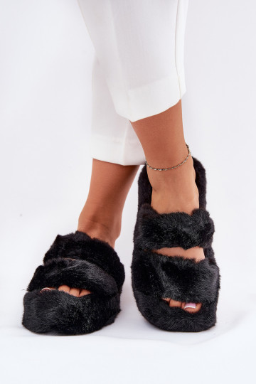 con una pelliccia Pantofole Femminile con una piattaforma colore nero Talfedi 2