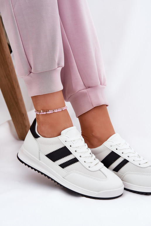 Scarpe modello sneakers Femminile Z in ecopelle scamosciatau Colore bianco Deverinils Scarpe modello sneakers Femminile Z in ecopelle scamosciatau Colore bianco Deverinils