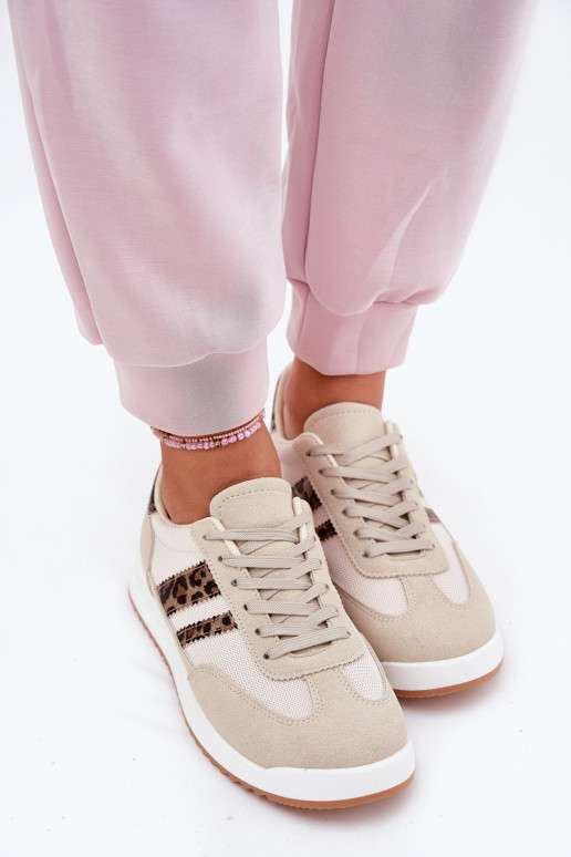 Scarpe modello sneakers Femminile Z in ecopelle scamosciatau con motivi di pelliccia di leopardo beige Deverinils