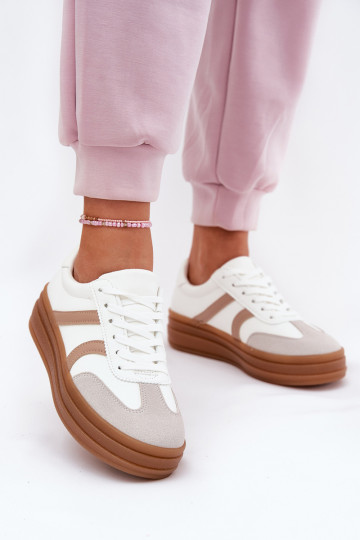 Scarpe modello sneakers Femminile con una piattaforma Colore bianco Tolianna