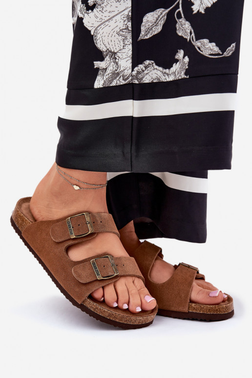 Pantofole da donna in pelle scamosciata con fibbie Big Star RR274A394 colore marrone