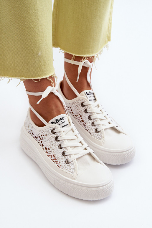 con motivi di pizzo Scarpe per il tempo libero Lee Cooper LCIN-23-44-1617 Colore bianco
