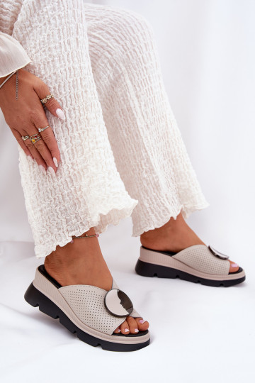 Ciabatte in pelle color sabbia per donne con motivi S.Barski LR51-662