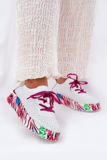 Scarpe sportive in pelle bianche con suola decorata Vinceza 88017 2