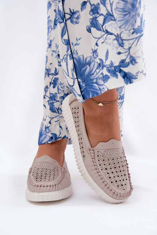 Pelle mocassini da donna con elementi traforati Vinceza 88028 beige