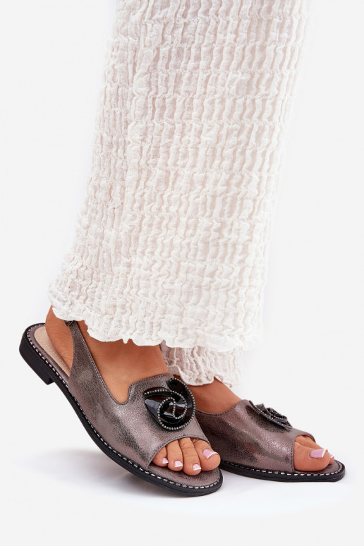 con lucentezza Sandali da donna con ornamenti S.Barski KV51-006 colore grigio con lucentezza Sandali da donna con ornamenti S.Barski KV51-006 colore grigio