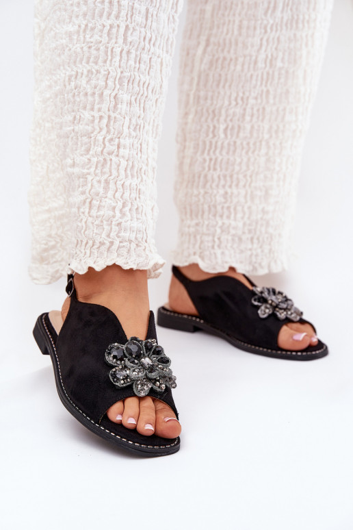 Sandali da donna con tacchi larghi con ornamenti S.Barski KV27-001 colore nero Sandali da donna con tacchi larghi con ornamenti S.Barski KV27-001 colore nero