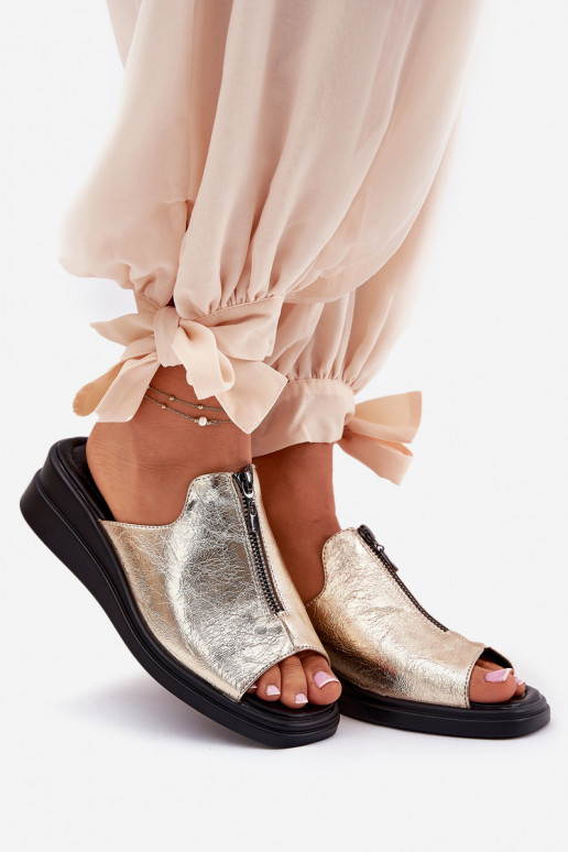 Pantofole da donna Su un cuneo con cerniere colore dorato Irriva