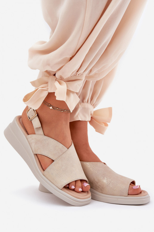 Sandali da donna Su un cuneo in ecopelle colore dorato Quilara