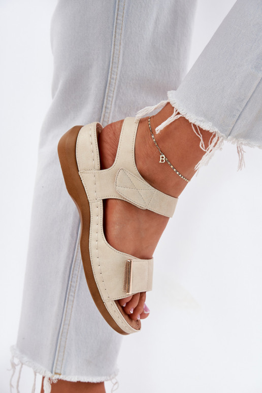 Comodi sandali da donna con chiusure adesive colore dorato Iphiope