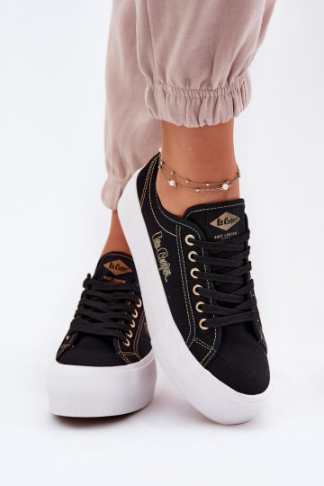 Scarpe da ginnastica in tessuto con una piattaforma Lee Cooper LCIN-25-31-3431L colore nero