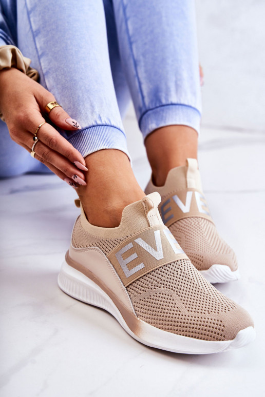 Femminile scarpe da ginnastica Un modello convincente beige Lorane Femminile scarpe da ginnastica Un modello convincente beige Lorane