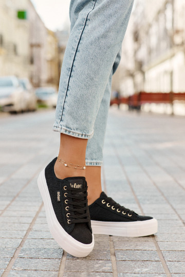 Scarpe casual con lacci Lee Cooper LCIN-25-31-3439L nere