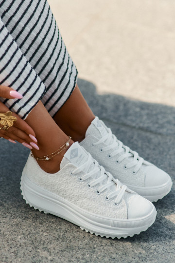 Scarpe per il tempo libero Z Haftem con una piattaforma Lee Cooper LCIN-25-31-3465L Colore bianco