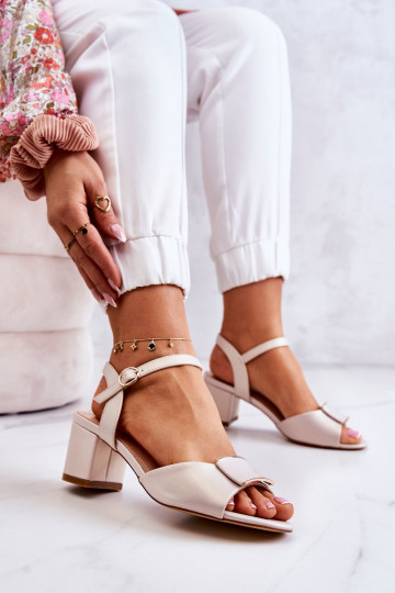 Pelle Sandali col tacco alto beige Lorisa 2