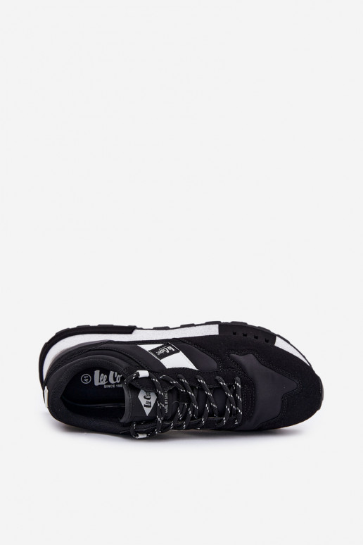 Scarpe modello sneakers Deveschio con una piattaforma Lee Cooper LCJ-25-03-3378M colore nero