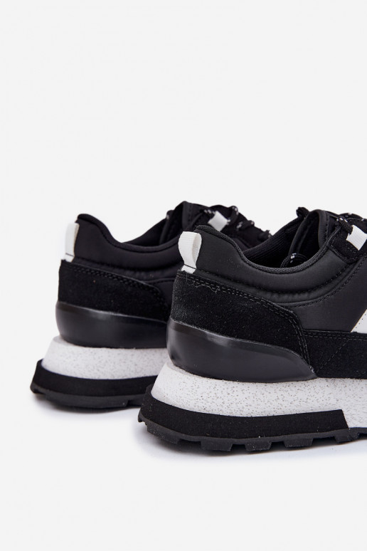 Scarpe modello sneakers Deveschio con una piattaforma Lee Cooper LCJ-25-03-3378M colore nero