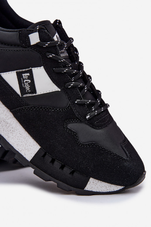 Scarpe modello sneakers Deveschio con una piattaforma Lee Cooper LCJ-25-03-3378M colore nero