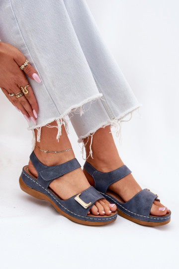 Comodi sandali da donna Su un cuneo colore blu Sadevale