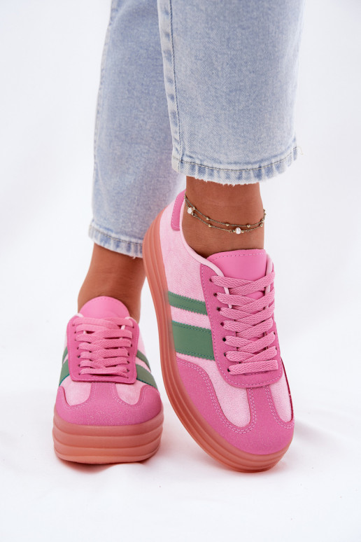 Basso Scarpe modello sneakers con una piattaforma colore rosa Ovivene Basso Scarpe modello sneakers con una piattaforma colore rosa Ovivene