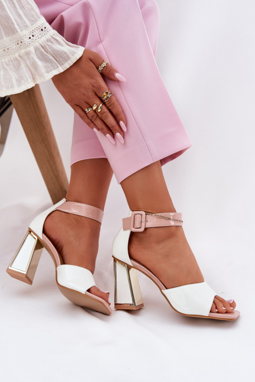 Sandali laccati da donna con i tacchi Vinceza 20266 Colore bianco Sandali laccati da donna con i tacchi Vinceza 20266 Colore bianco