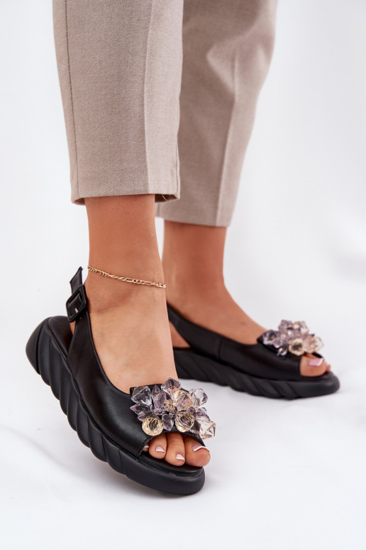 Sandali da donna Femminile con gli occhi lucenti Artiker 54C1628 colore nero Sandali da donna Femminile con gli occhi lucenti Artiker 54C1628 colore nero