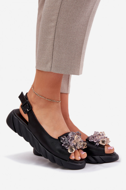 Sandali da donna Femminile con gli occhi lucenti Artiker 54C1628 colore nero Sandali da donna Femminile con gli occhi lucenti Artiker 54C1628 colore nero