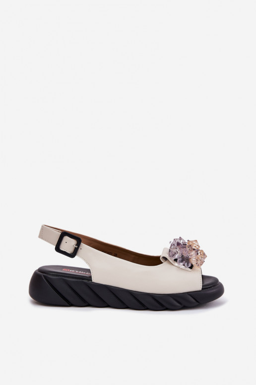 Sandali da donna Femminile con gli occhi lucenti Artiker 54C1627 beige Sandali da donna Femminile con gli occhi lucenti Artiker 54C1627 beige