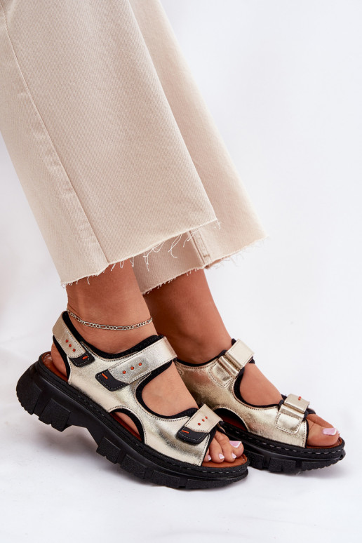 Sandali da donna Femminile Z con chiusura adesivaami Artiker 56C0469 colore dorato Sandali da donna Femminile Z con chiusura adesivaami Artiker 56C0469 colore dorato