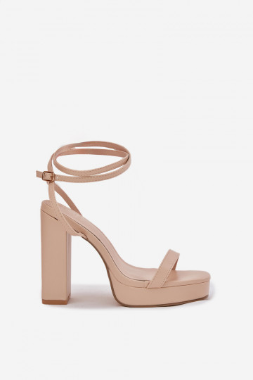 Sandali da doncon i tacchi Z con strisceem beige Fevenne 2