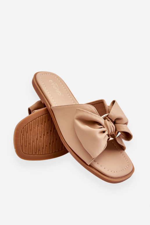 Femminile Pantofole in pelle con nastri beige Becky Femminile Pantofole in pelle con nastri beige Becky