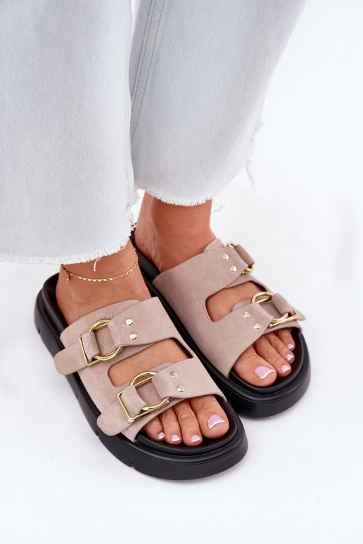 Pantofole da donna in pelle scamosciata Con decorazionii con fibbiemi Big Star RR274659 Tonalità rosa chiaro