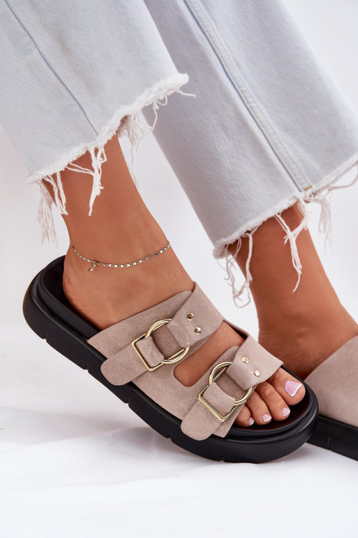 Pantofole da donna in pelle scamosciata Con decorazionii con fibbiemi Big Star RR274659 Tonalità rosa chiaro