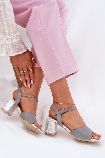 Sandali con tacco alto da donna Vinceza 20275 colore grigio