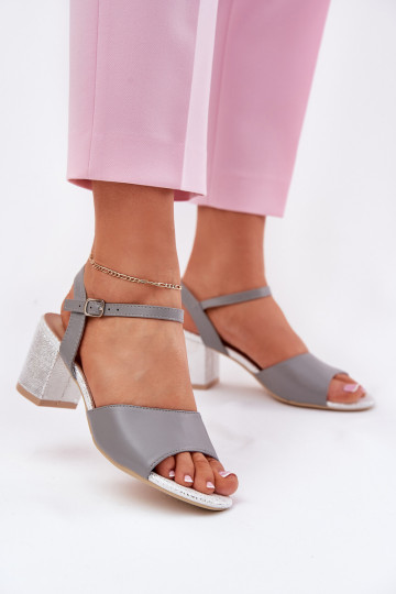 Décolleté in grigio, Vinceza 20275 2