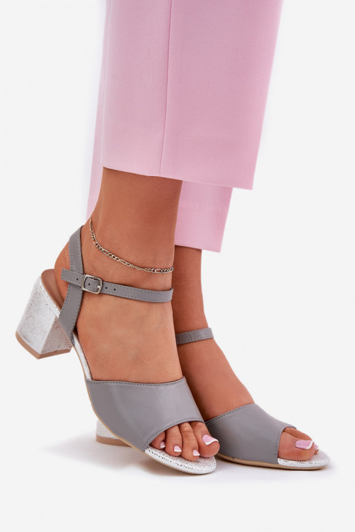 Sandali con tacco alto da donna Vinceza 20275 colore grigio