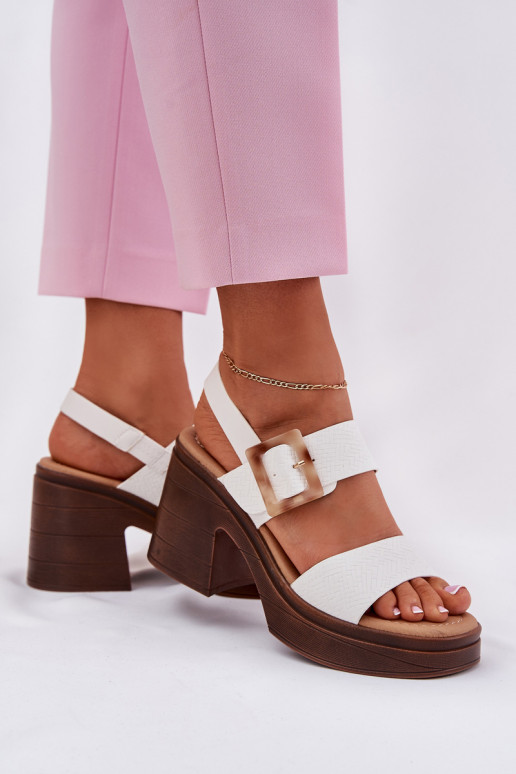 Sandali da donna Su tacchi enormi e piattaforma Vinceza 17387 Colore bianco Sandali da donna Su tacchi enormi e piattaforma Vinceza 17387 Colore bianco