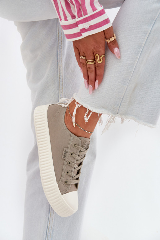  Scarpe per il tempo libero con una piattaforma Big Star RR274779 colore grigio